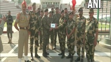 India News | BSF, Pakistan Rangers Exchange Sweets at Attari-Wagah Border on Diwali