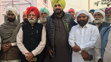India News | Navjot Sidhu Offers Ardas at a Faridkot Gurudwara, Prayed for 'exemplary Punishment' for Those Involved in 2015 Sacrilege Incident