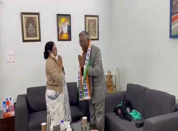 India News | Former JD(U) Leader Pavan Varma Joins TMC