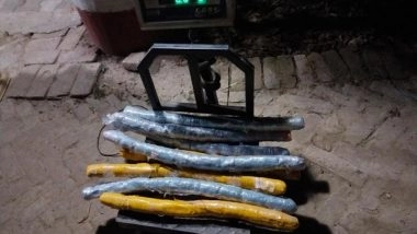 India News | BSF Seizes 8 Packets of Suspected Heroin Near India-Pak International Border in Punjab