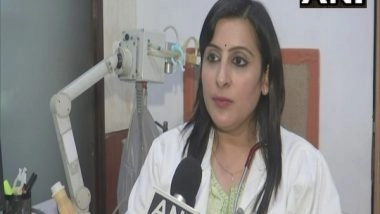 India News | Avoid Crowded Places, Wear N95 Masks, Suggests Expert Amid Worsening Air Quality in Delhi