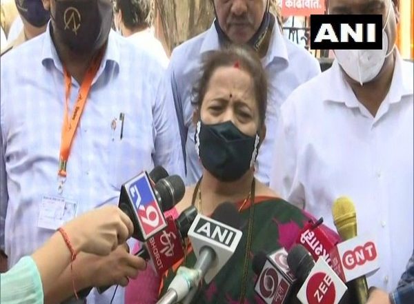 Actors Like Salman Khan Should Encourage Muslims to Get Vaccinated Against COVID-19, Says Mumbai Mayor Kishori Pednekar