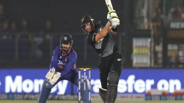 Sports News | Ind Vs NZ, 1st T20I: Guptill, Chapman Shine as Visitors Post 164/6