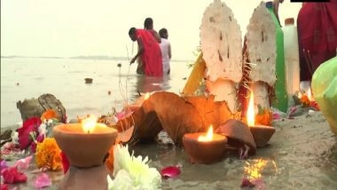 India News | Kanpur: Devotees Take Holy Dip in River Ganga on 'Kartik Purnima'