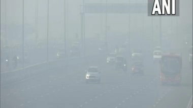 India News | Layer of Smog Engulfs Delhi as Air Quality Deteriorates to 'very Poor' Category