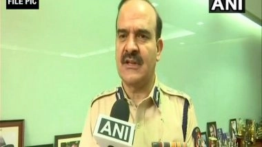 India News | Former Police Commissioner Param Bir Singh Reaches Mumbai, Joins Probe in Extortion Case