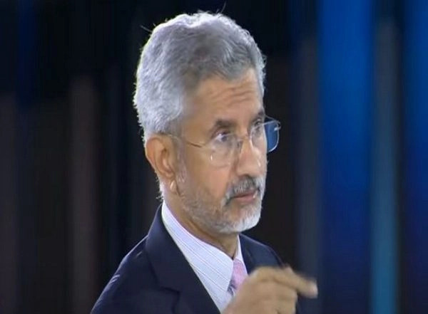 World News | In Veiled Dig at Pak, Jaishankar Says Repeated Attempts Made to Bring Bilateral Issues into SCO in Violation of Norms