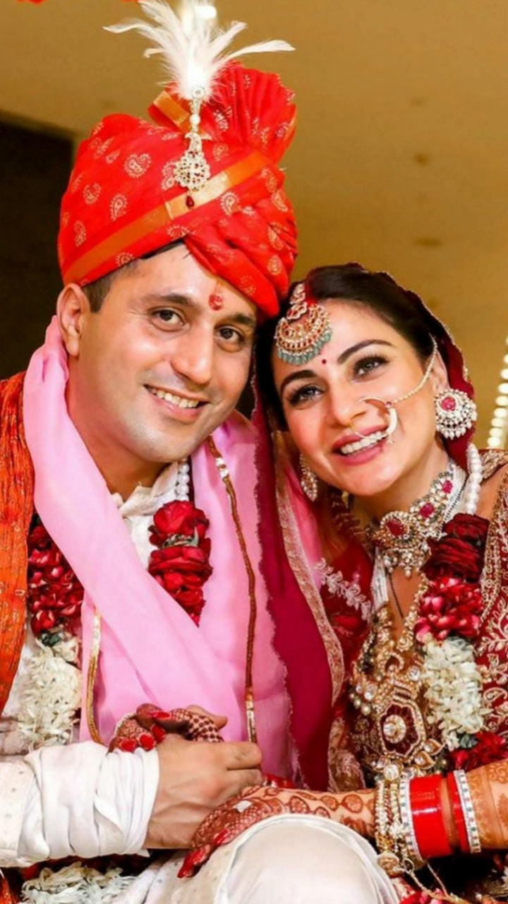 Shraddha Arya & Rahul Sharma Nagal Wedding Pics: See How Stunning Duo Looked on Their Big Day!