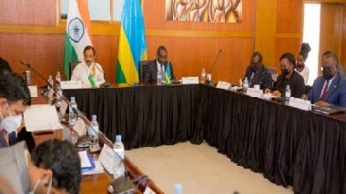 World News | MoS Muraleedharan Reviews Bilateral Cooperation with Rwanda, Commits Strengthening Strategic Partnership