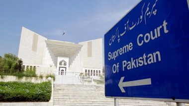 World News | Pak Apex Court Lashes out at Imran Khan Govt over Commercial Use of Military Land