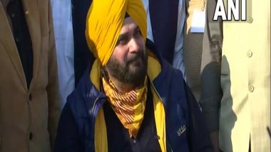 Navjot Singh Sidhu Uses Cuss Word While Answering A Question on Distribution of Labour Cards By Punjab Government (Watch Video)