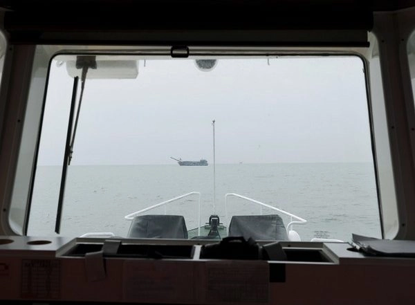 World News | Global Supply Chain Affected Due to Disappearing Ships in Chinese Waters: Report