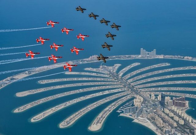 World News | Indian Suryakirans, Tejas Main Attractions at Dubai's Air Show 2021