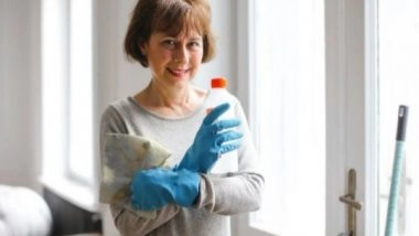 Lifestyle News | Study Finds Housework Can Lead to Sharper Memory, Better Leg Strength