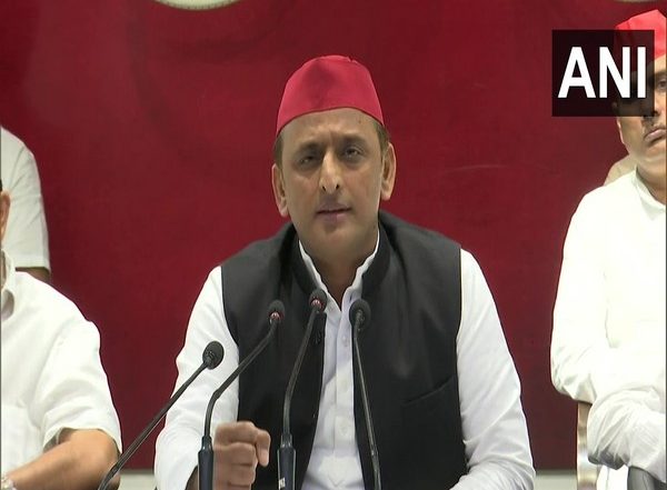 Akhilesh Yadav Appeals for Observing 'Lakhimpur Kisan Memorial Day' on 3rd of Every Month