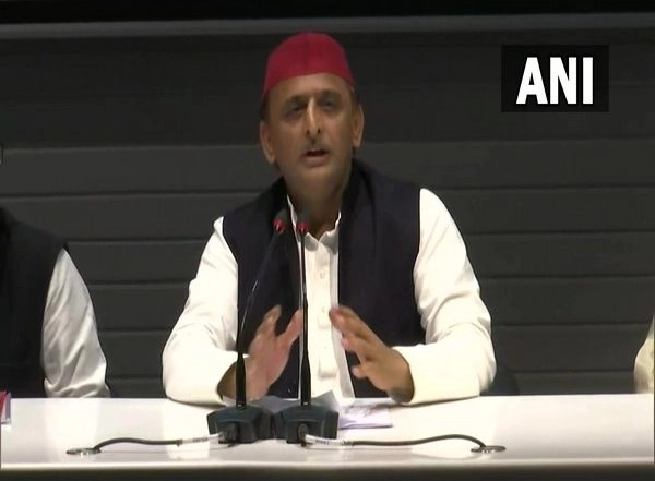 India News | Fearing Public Support That SP Garnered During 'Vijay Yatra', Centre Decided to Repeal Three Farm Laws: Akhilesh Yadav
