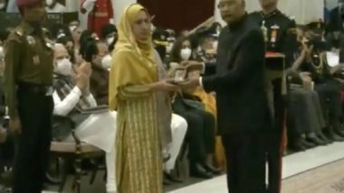 India News | J-K Police Sub Inspector Imran Hussain Tak Conferred with Shaurya Chakra Posthumously for Neutralising Terrorist Commander