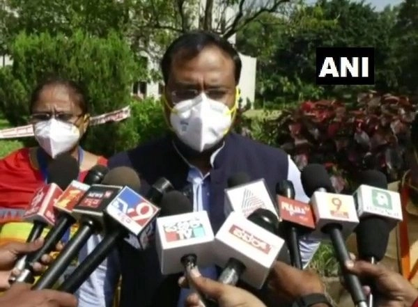 India News | 60 Students in Hostels of Karnataka's College Test Positive for COVID-19