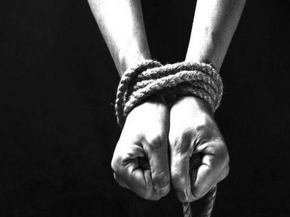 Father Chains Daughter in Room for 36 Years for Mental Illness in Firozabad; Freed