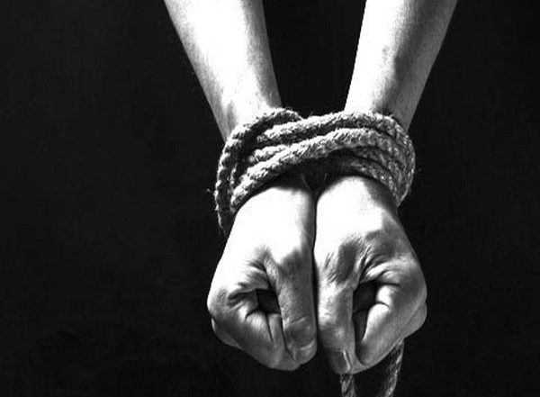 Uttar Pradesh Shocker: Woman Chained by Father For 36 Years in Dingy Room For Mental Illness in Firozabad, Freed