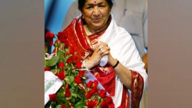 Entertainment News | Lata Mangeshkar Extends Heartfelt Greetings on Diwali 2021