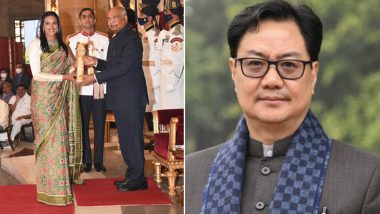 PV Sindhu Gifts Badminton Bat to Kiren Rijiju, Former Sports Minister Shares Video and Congratulates Shuttler for Winning Padma Bhushan (Check Post)