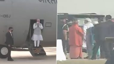 PM Narendra Modi Lands on Purvanchal Expressway on a C-130 Hercules Plane in UP's Sultanpur (Watch Video)