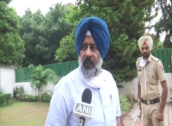 India News | Punjab Minister Pargat Singh Terms Repeal of Farm Laws 'historic Victory for Farmers'