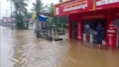 India News | Pathanamthitta: Roads Leading to Sabarimala Temple Blocked Due to Rain, Traffic Movement Affected