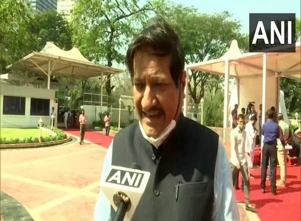 India News | PM Modi Scrapped Farm Laws for Political Gain in Upcoming Polls: Prithviraj Chavan