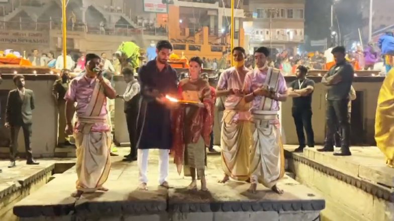 Ahan Shetty and Tara Sutaria Perform Ganga Aarti in Varanasi Ahead of Their Film Tadap’s Release (Watch Video)