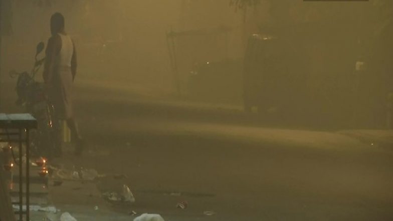 Delhi: Air Quality at Janpath Recorded in 'Hazardous' Category After Diwali Celebrations