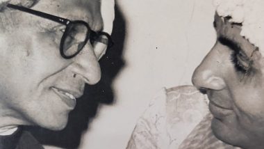 Amitabh Bachchan Remembers Father Harivansh Rai Bachchan on His 114th Birth Anniversary, Shares Unseen Picture With Late Legend