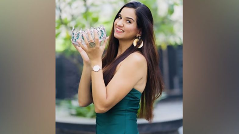 Pooja Badlani Crowned As Mrs India Worldwide Queen - Element Air At The Haut Monde Mrs India Worldwide 2021 Pageant Finale In UAE!