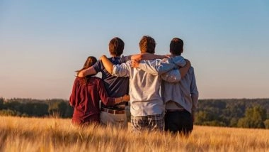 Health News | Study Finds Giving Support to Family and Friends as Important as Receiving, Boosts Health