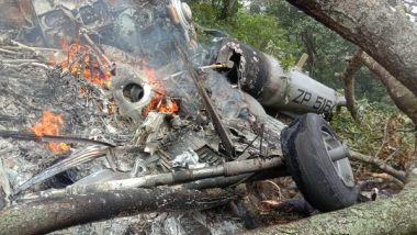 Indian Air Force MI-17V5 Helicopter Crash: Three Rescued, Four Bodies Recovered From Crash Site in Tamil Nadu
