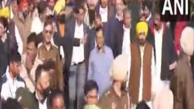 India News | 2022 Punjab Assembly Polls: Kejriwal Holds 'Shanti March' in Captain Amarinder Singh's Stronghold Patiala