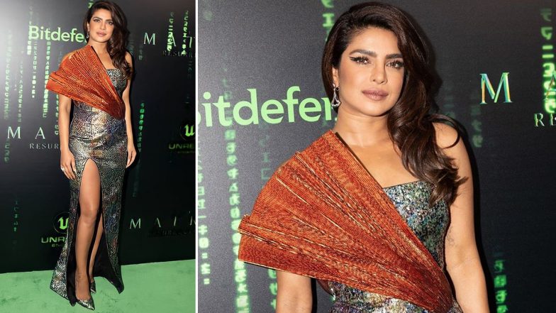 Priyanka Chopra Jonas Dazzles in a Dramatic Off-Shoulder Gown at The Matrix Resurrections Premiere (View Pics)