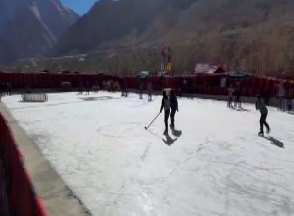 India News | Ladakh: Army Organises Ice Hockey Tournament in Chushul