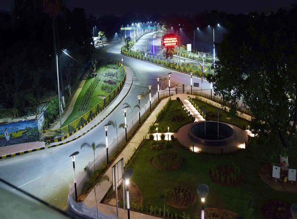 India News | COVID-19: Gujarat Imposes Night Curfew in 8 Cities