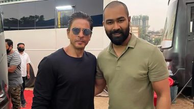 Shah Rukh Khan's Latest Picture With Mohenjo Daro Actor Diganta Hazarika From Film Set Goes Viral