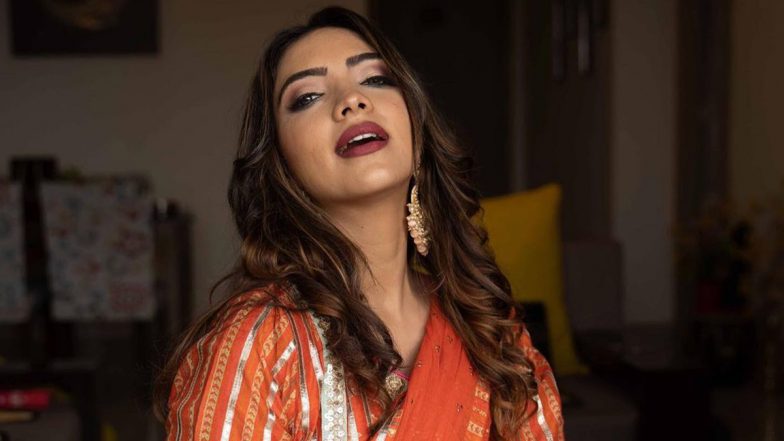 Kumkum Bhagya Actress Pooja Banerjee Reveals Why She Wanted to Work During Her Pregnancy!