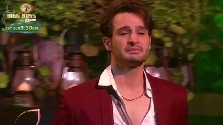 Bigg Boss 15: Abhijit Bichukale Threatens to Burn Down the House During Ticket to Finale