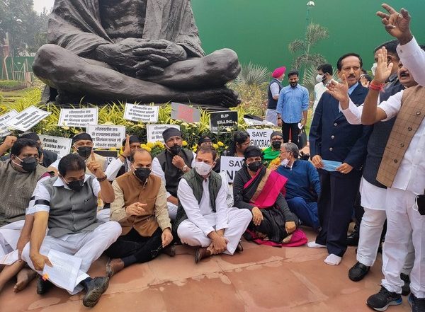 India News | Winter Session: Opposition Leaders Stage Protest Wearing Black Bands in Parliament Against Suspension of 12 MPs