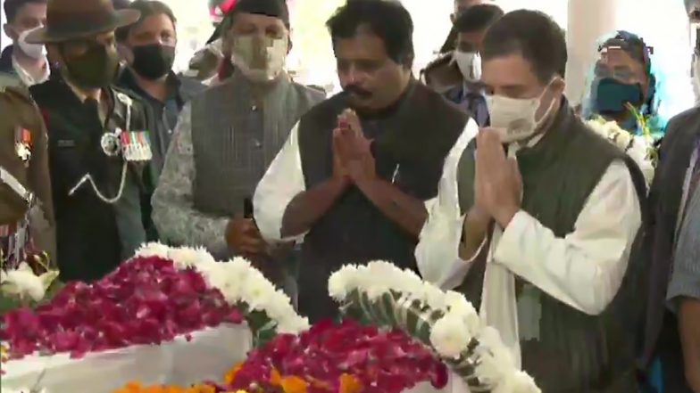 Rahul Gandhi Pays Tributes to CDS General Bipin Rawat (See Pics)