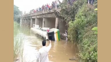 Andhra Pradesh Bus Accident: 9 Killed as APSRTC Bus Plunges into Stream in West Godavari, CM YS Jagan Mohan Reddy Announces Rs 5 Lakh Ex-Gratia for Kin of Deceased