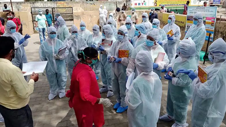 Omicron Scare: Centre To Send Multi-Disciplinary Teams To 10 Identified States With High COVID-19 Cases, Low Vaccination Rates