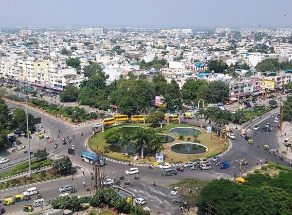 India News | Real Estate Industry Lauds RBI's Move to Maintain Status Quo on Interest Rates