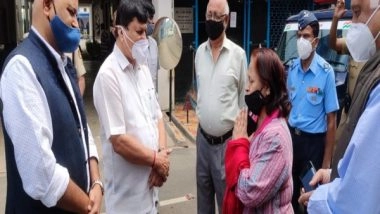 India News | Karnataka Home Min Visits Command Hospital, Inquires About Group Captain Varun Singh's Health