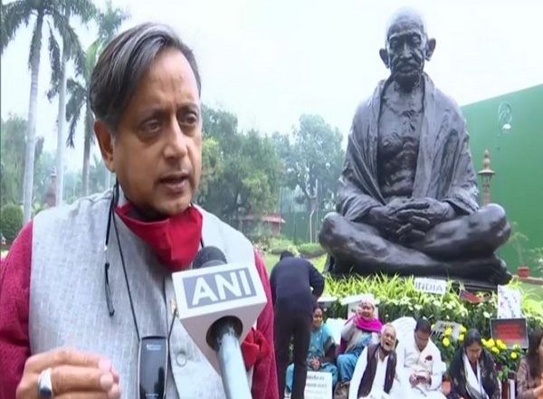 Shashi Tharoor Says, 'CAA Fundamentally Anti-National', Charges That the Bill 'Targets a Community’